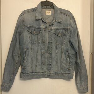 Gap men’s light icon denim jacket light faded denim small (s)